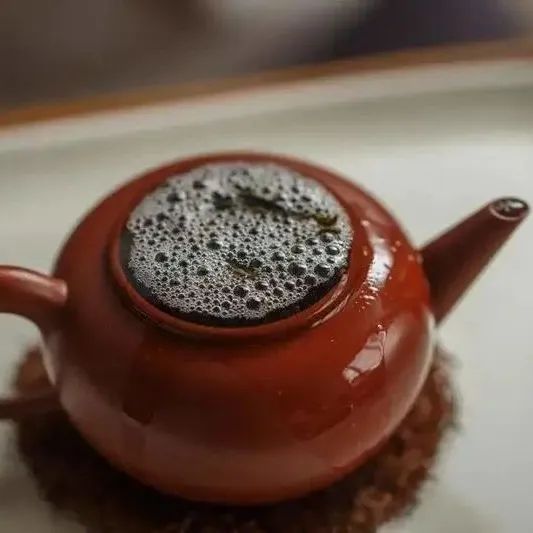 茶汤表面的泡沫是什么？