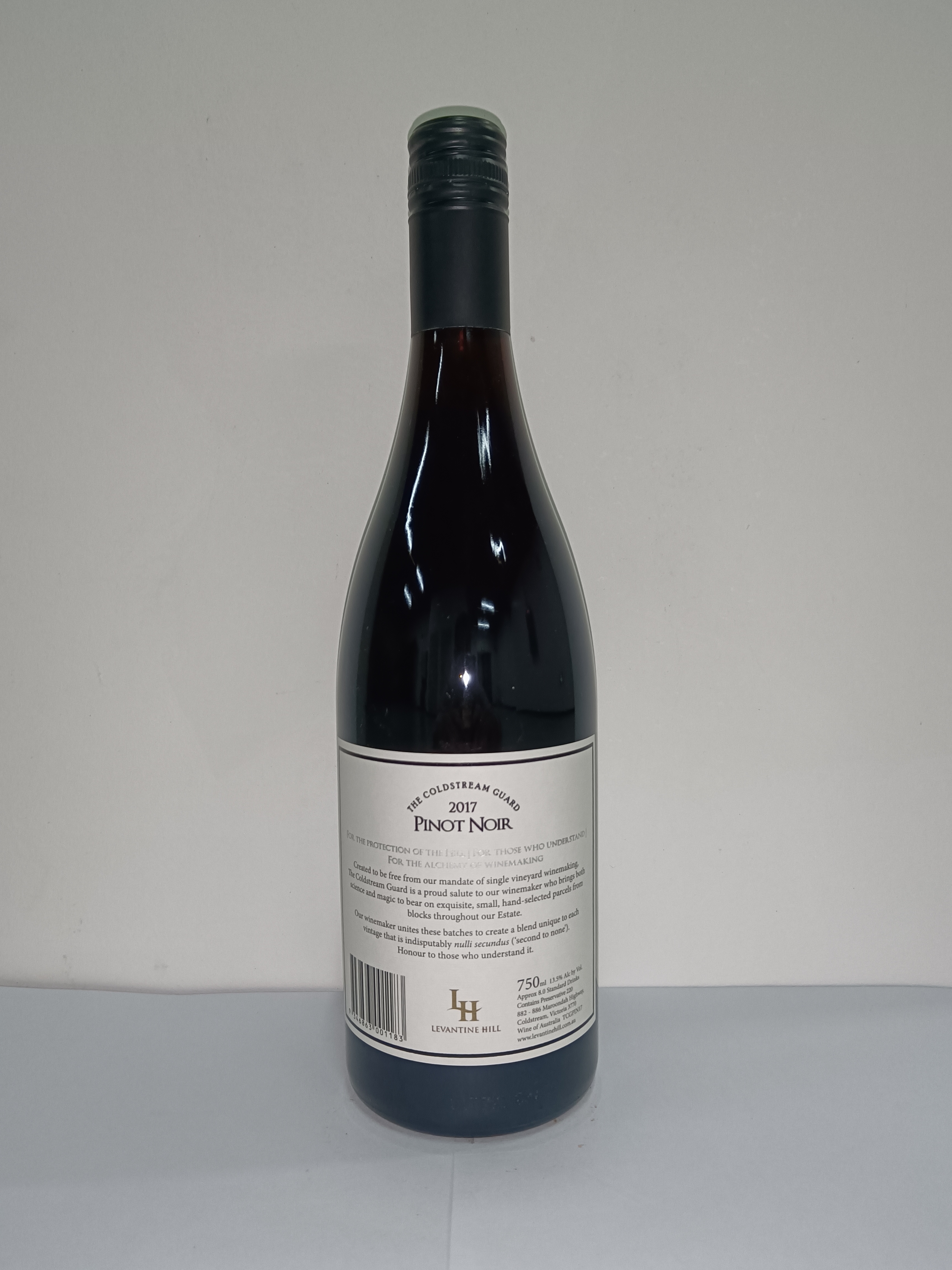 The Coldstream Guard Pinot Noir 冷溪山护卫黑皮诺干红葡萄酒