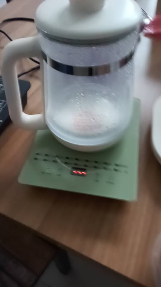 复制娃娃矿泉水